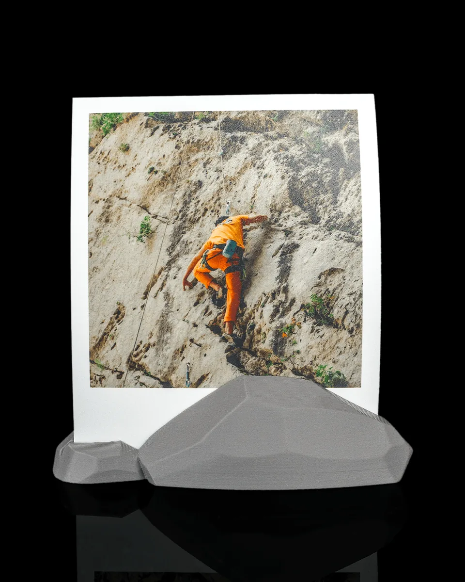 Stoneside Personalized Photo Holder — photo display example
